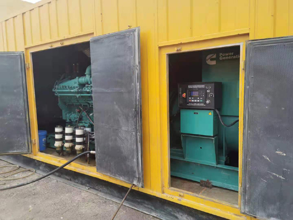 哈尔滨柴油发电机组的蓄电池种类有哪些？