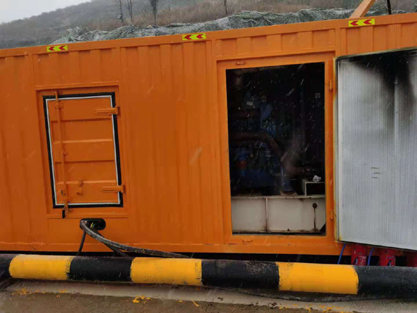 哈尔滨发电机出租 柴油发电机组电压低报警怎么办？