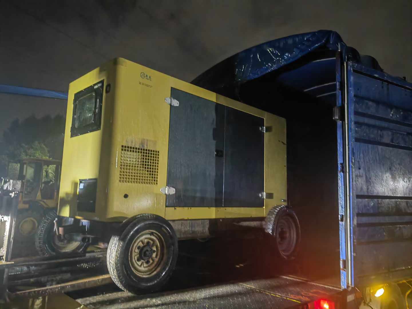 哈尔滨如何根据负载特性选择合适的柴油发电机？