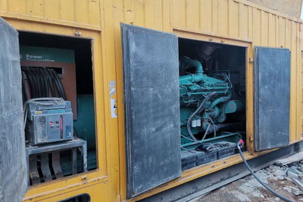 哈尔滨发电机组夏季保养的注意事项有哪些？