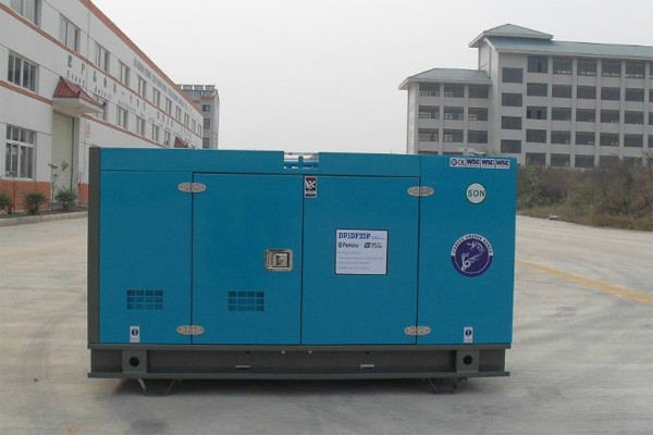 哈尔滨发电机租赁发电机组的换季保养注意事项