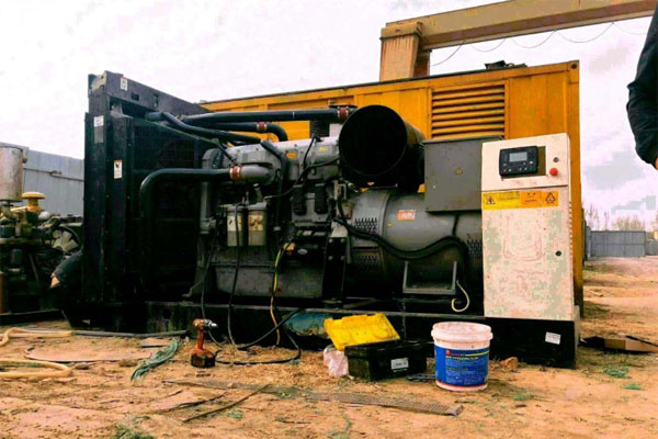 哈尔滨柴油发电机组都有哪几种电压规格？