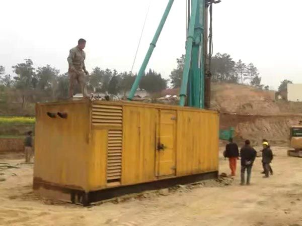 哈尔滨如何判断水冷式机油散热器密封件是否需要更换？